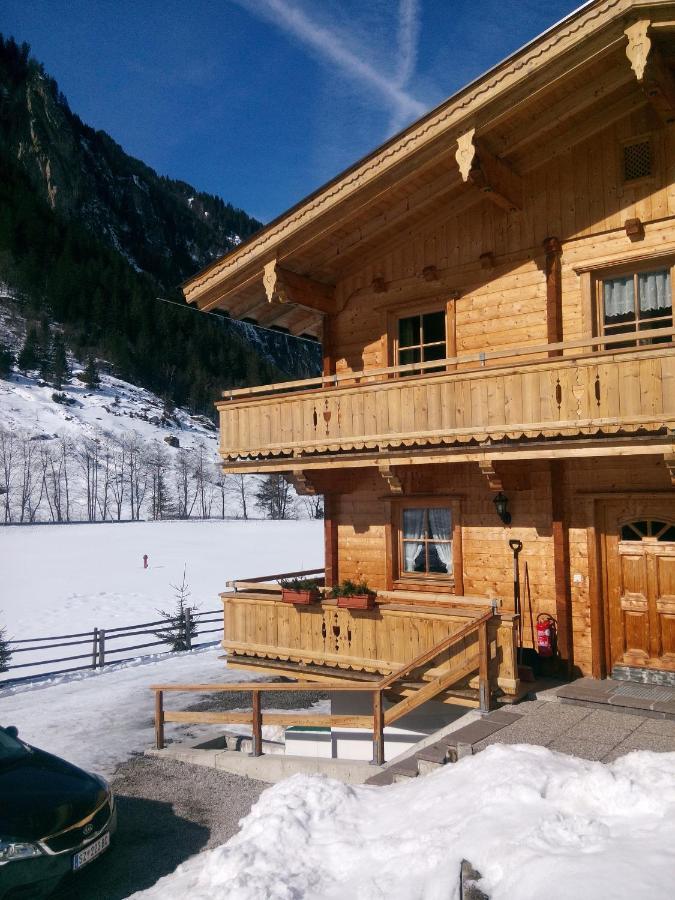 Landhaus Schiestl Mayrhofen Exterior photo