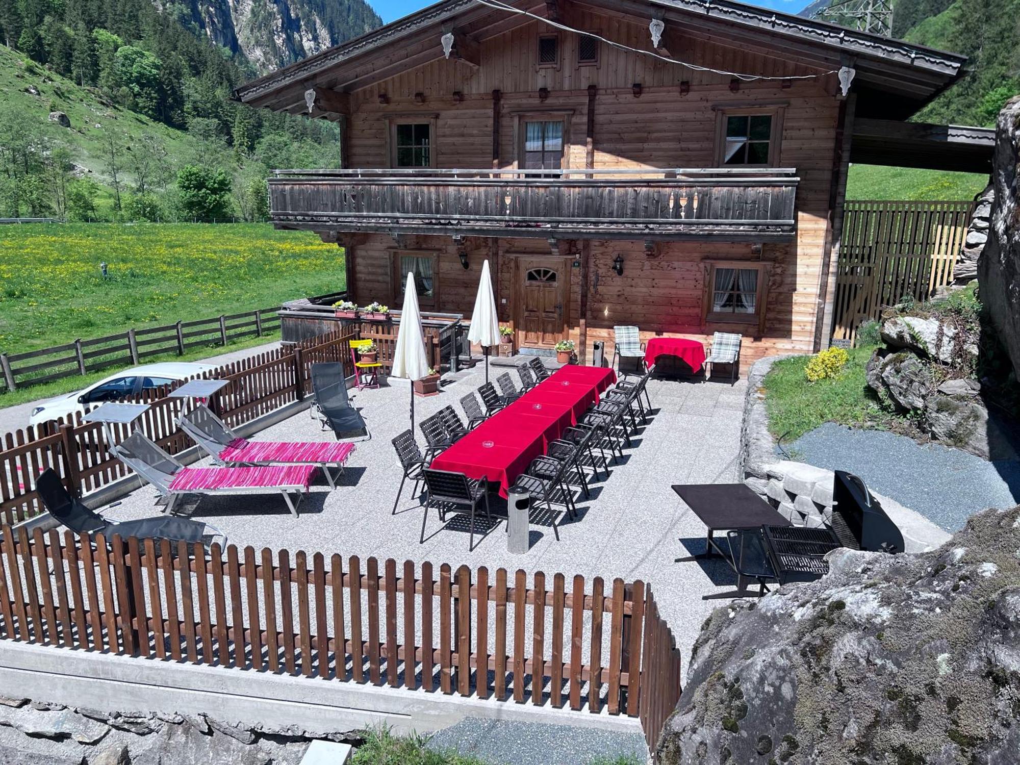 Landhaus Schiestl Mayrhofen Exterior photo